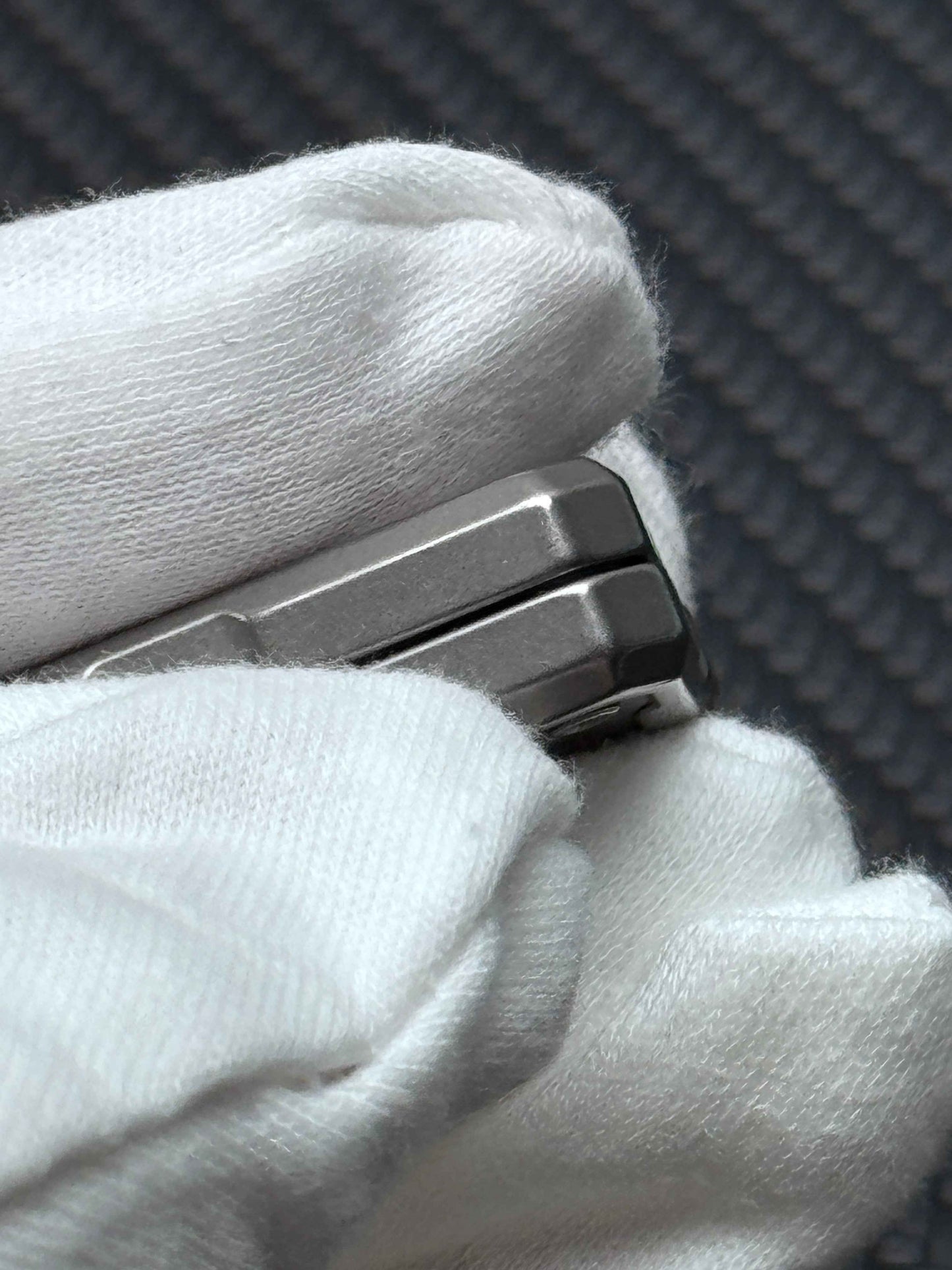 Platinum Bastion Titanium