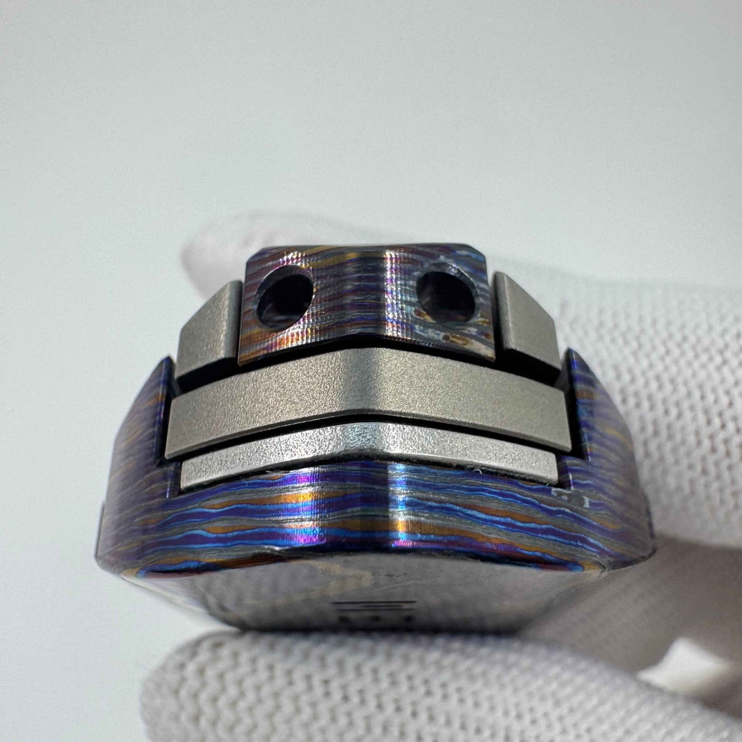 Roche Strike Zircuti