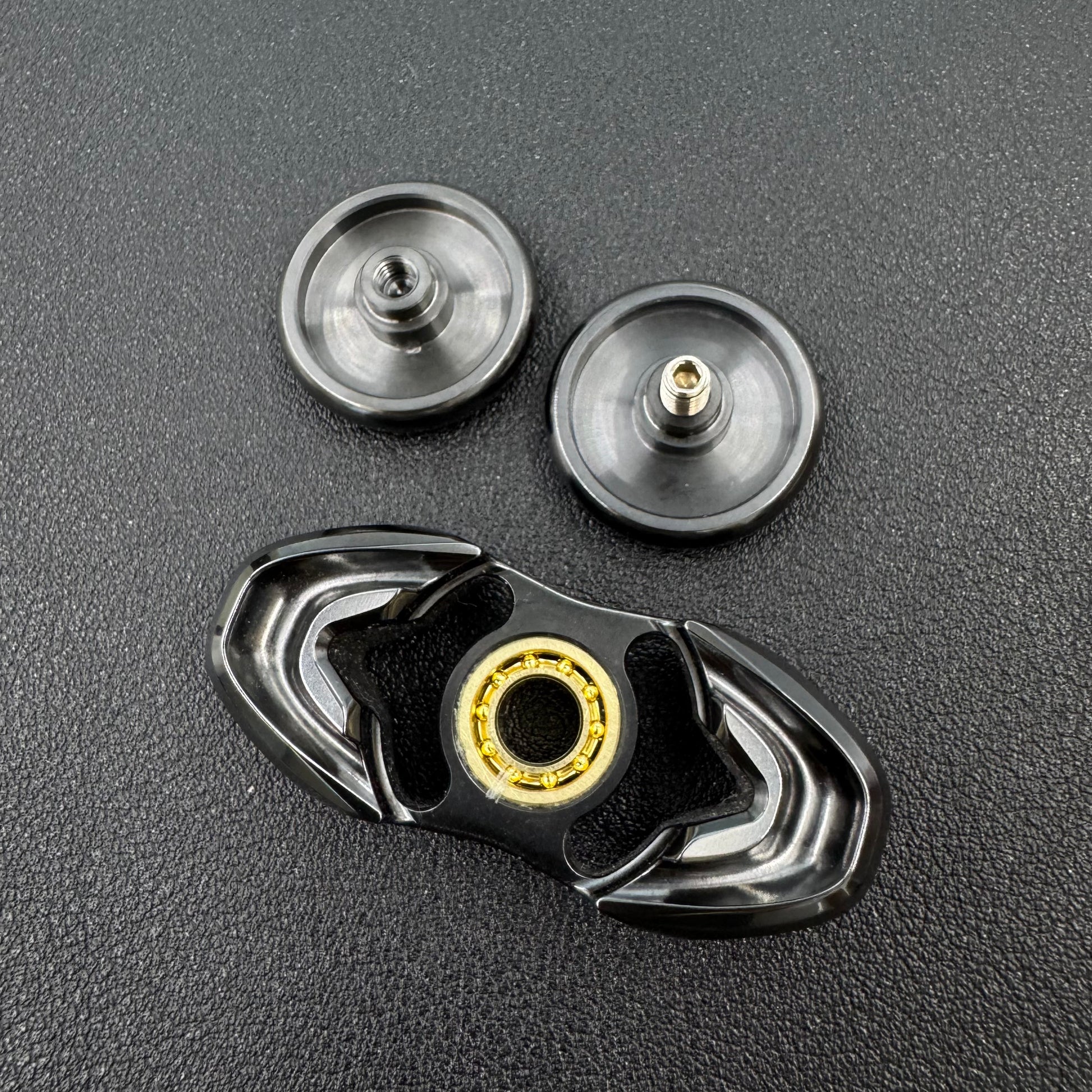 Pan Yixian Zirconium