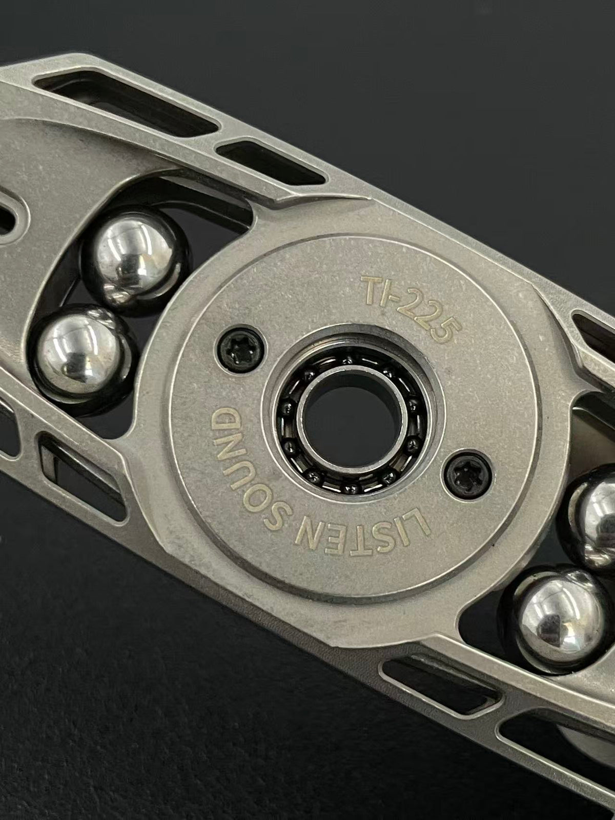 Ling Yin Titanium Stonewashed