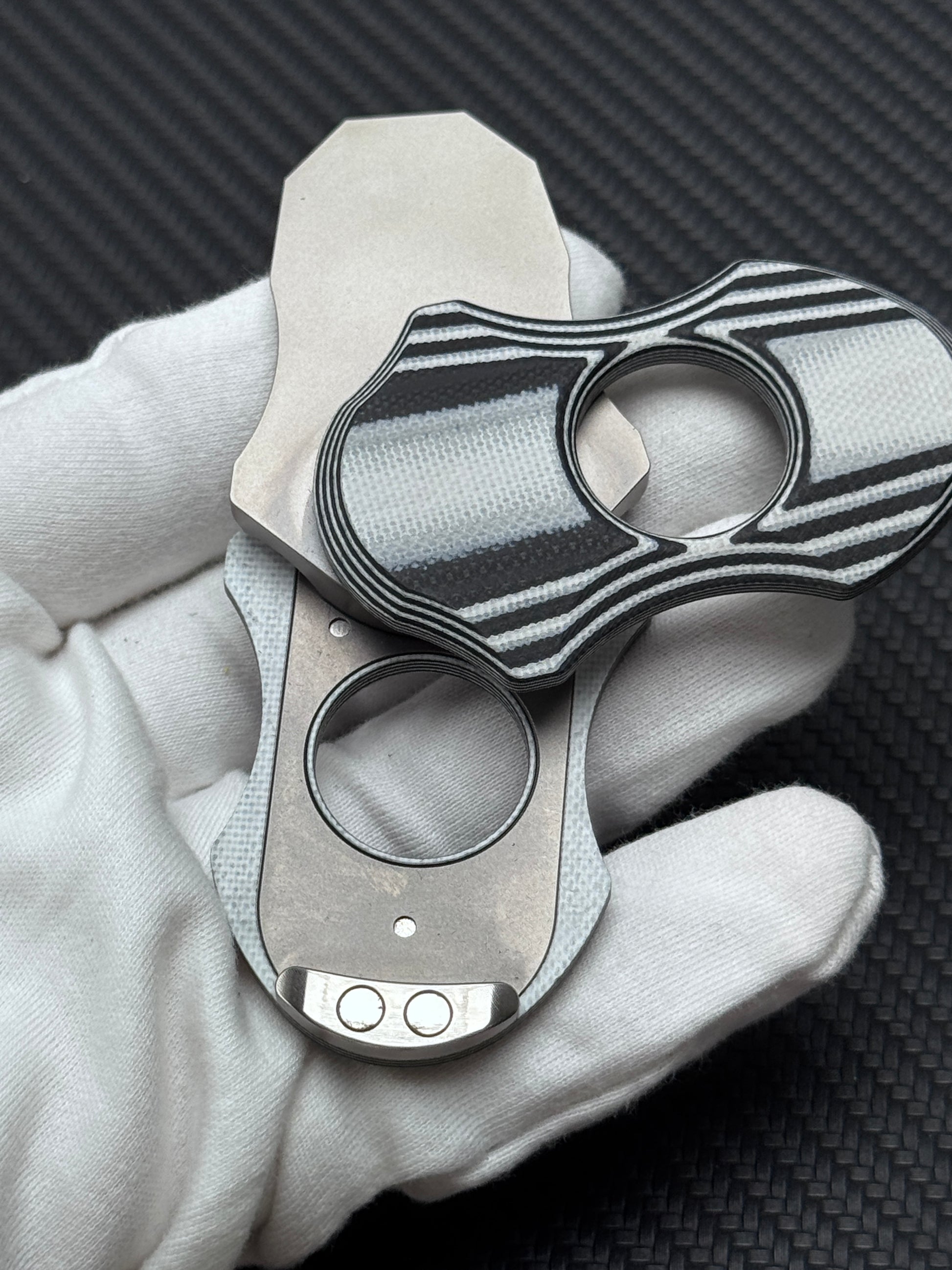 Wufeng Knuckle Pry Bar Titanium G10
