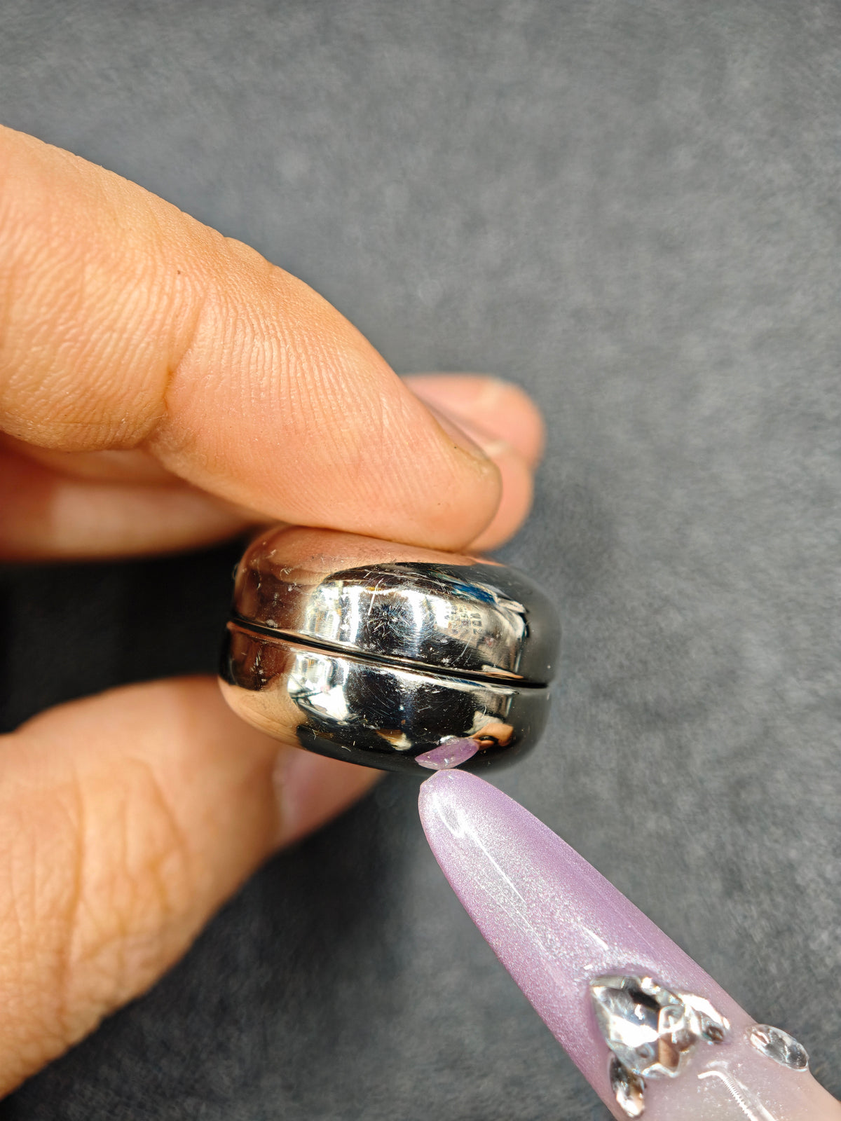 Floating Cloud Titanium Polished