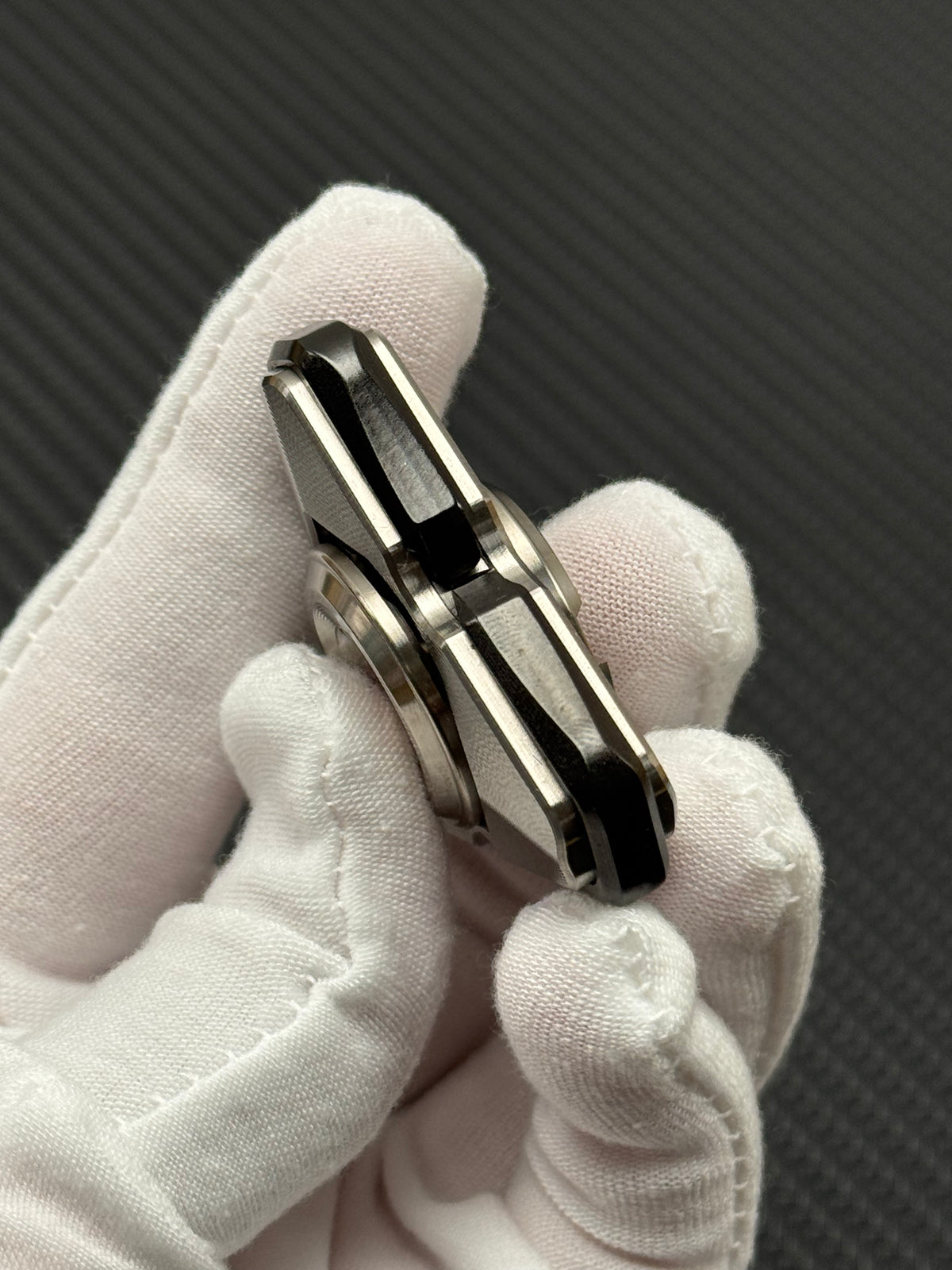 Qs Titanium