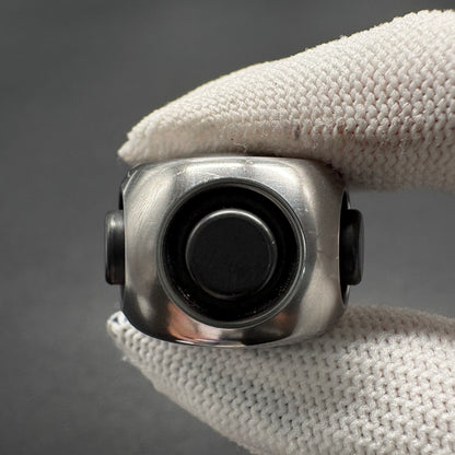 Noiz Stainless Steel