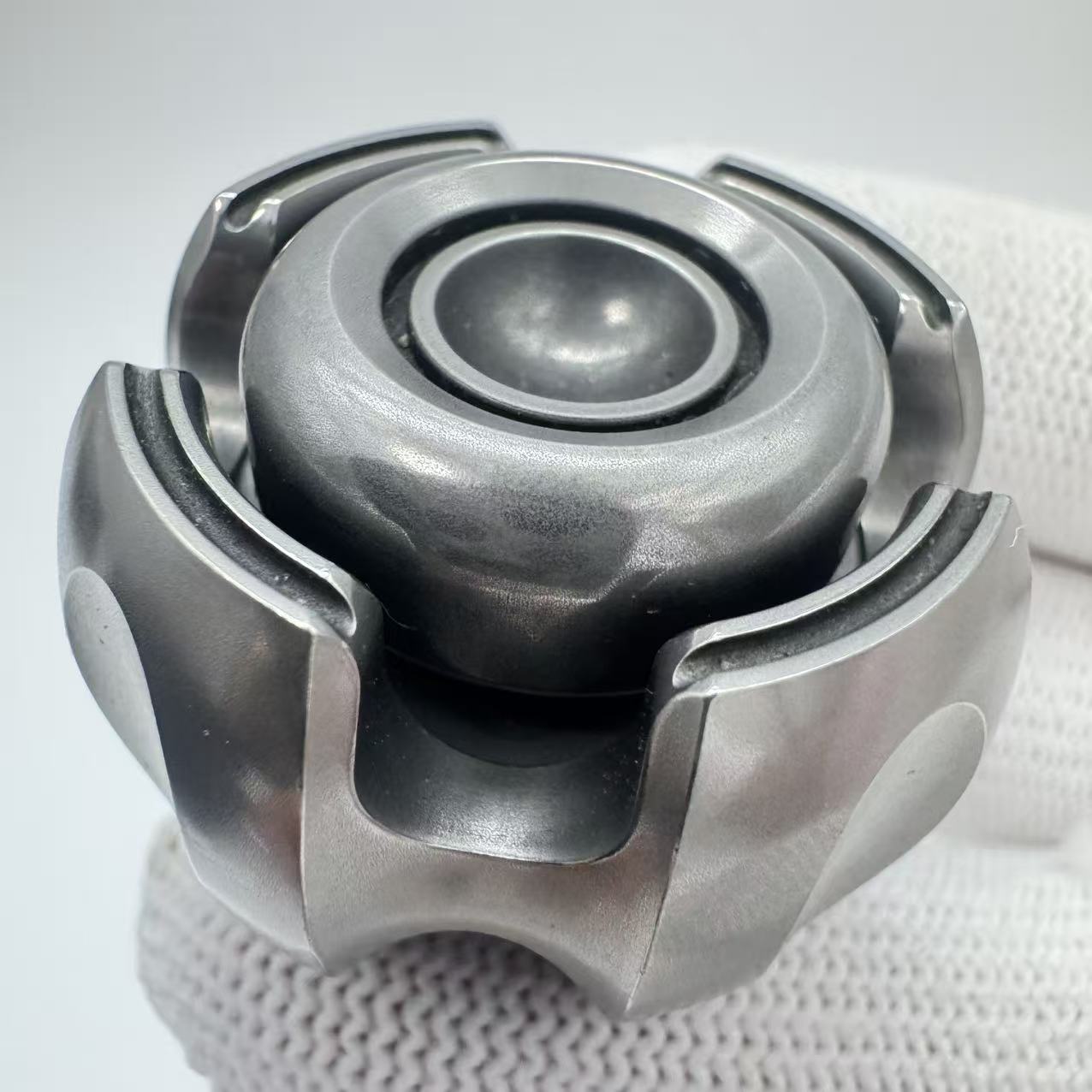 Noiz Stainless Steel
