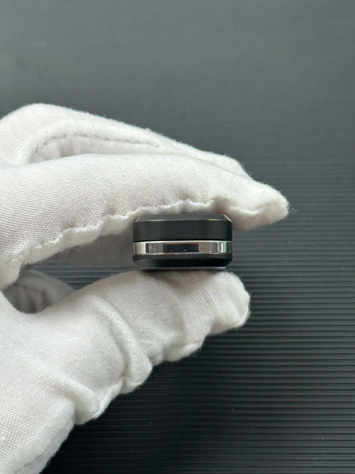 Eraser Titanium