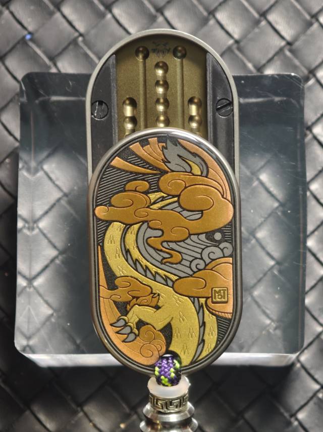 Couture Dragon Rhythm Titanium