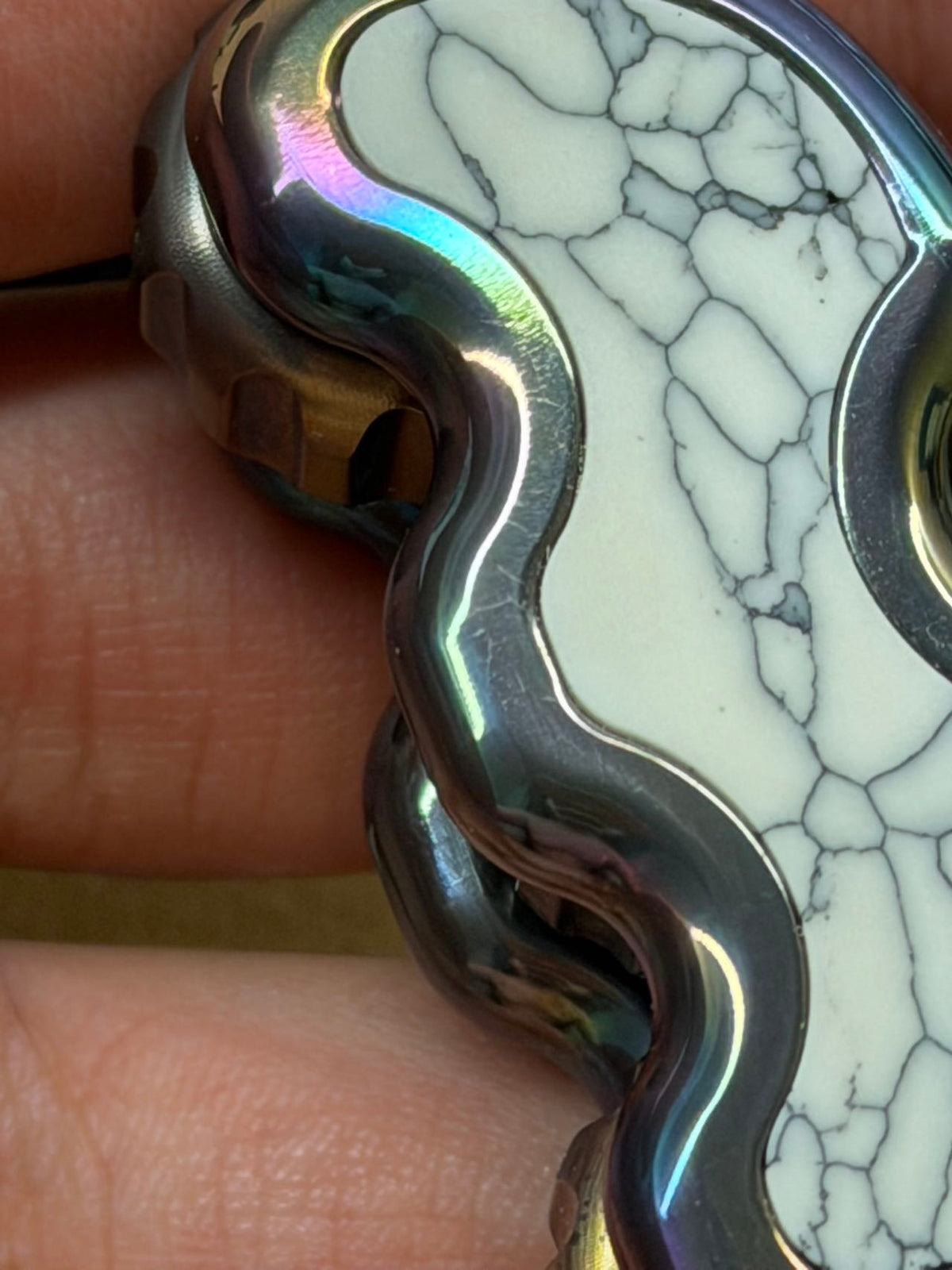 Gallop Zirconium Oil Slick