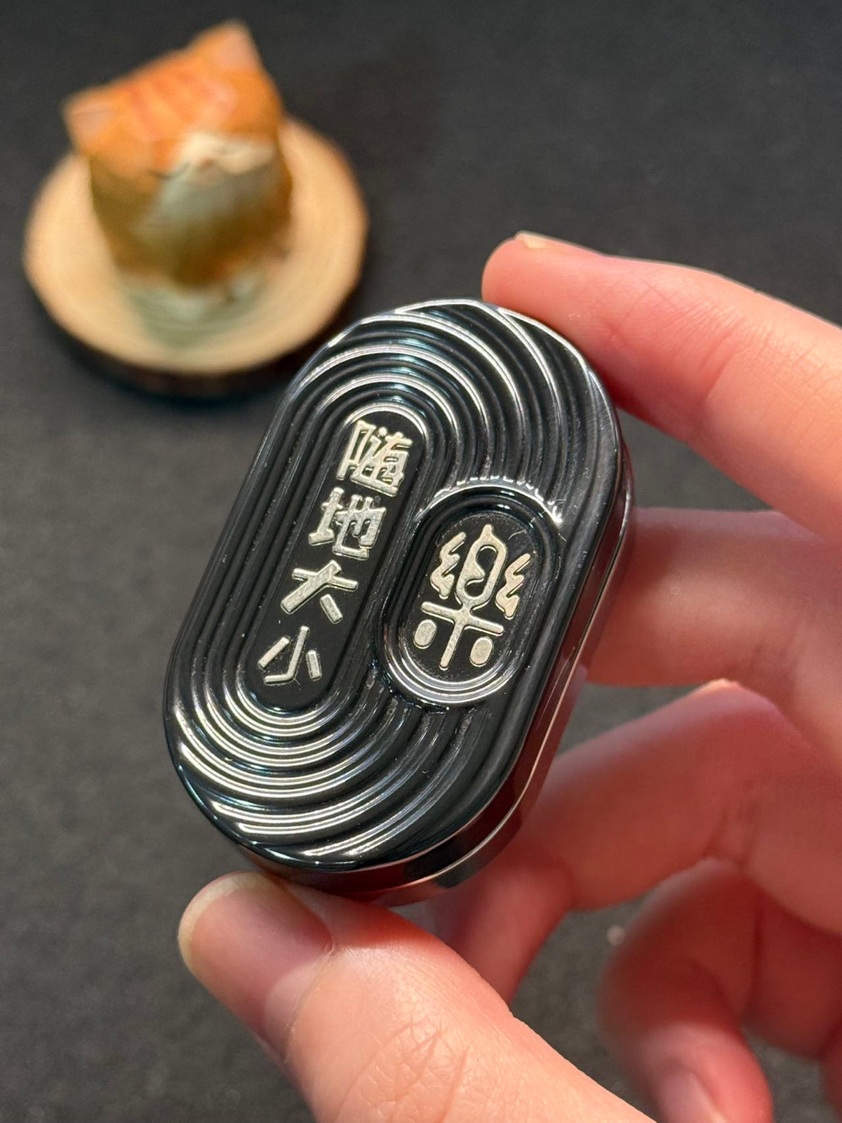 Suididaxiao Le Zirconium