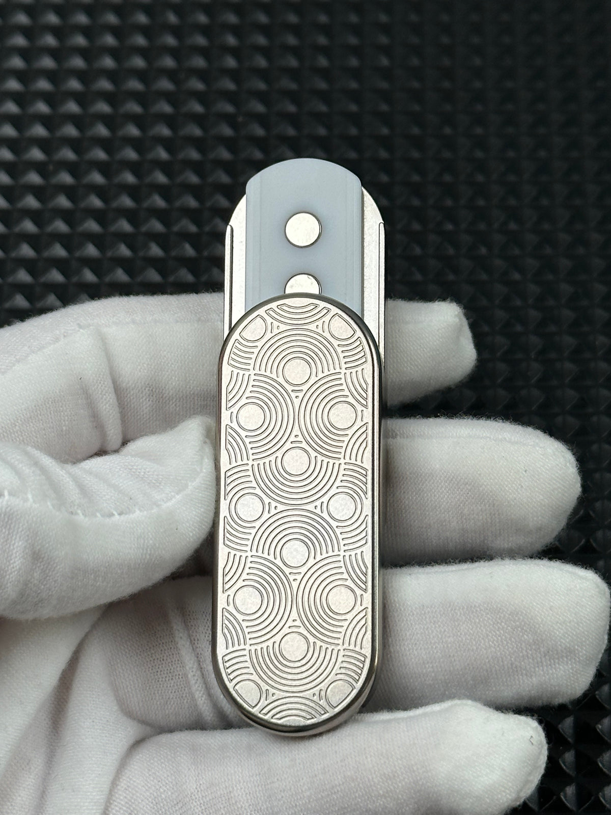 Ming Yin Titanium Stonewashed