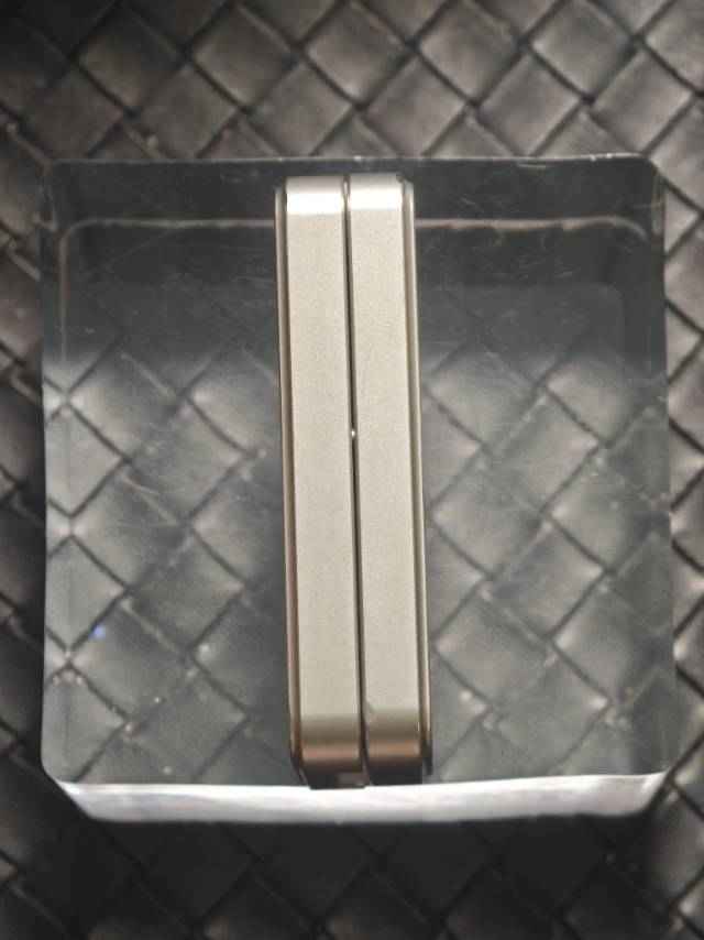 Sugar Cube Stainless Steel