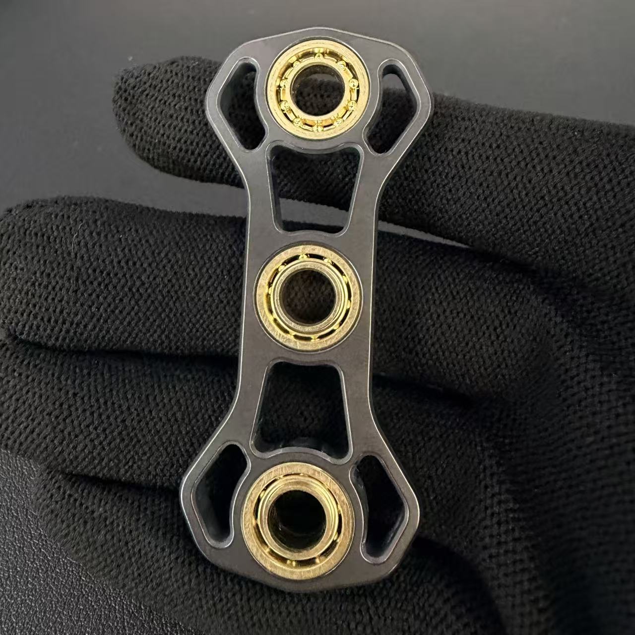 Suona Zirconium