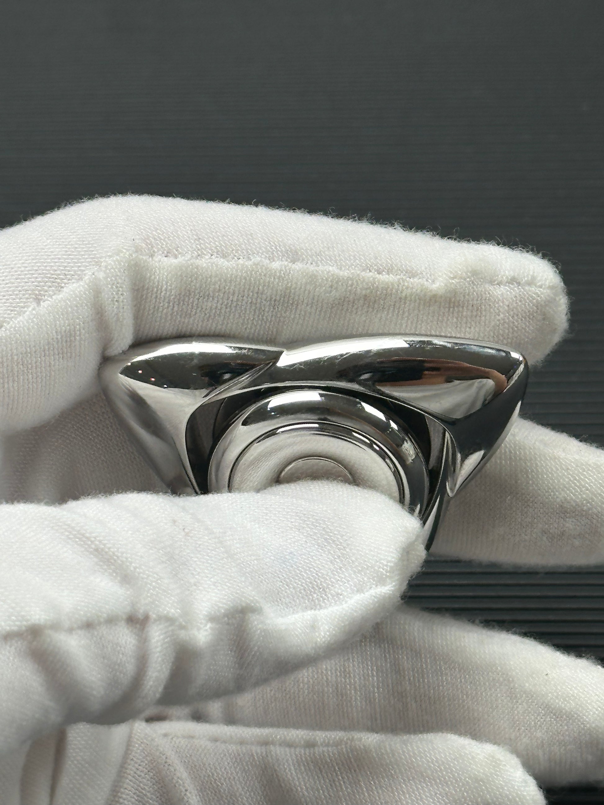 Wind Stainless Steel