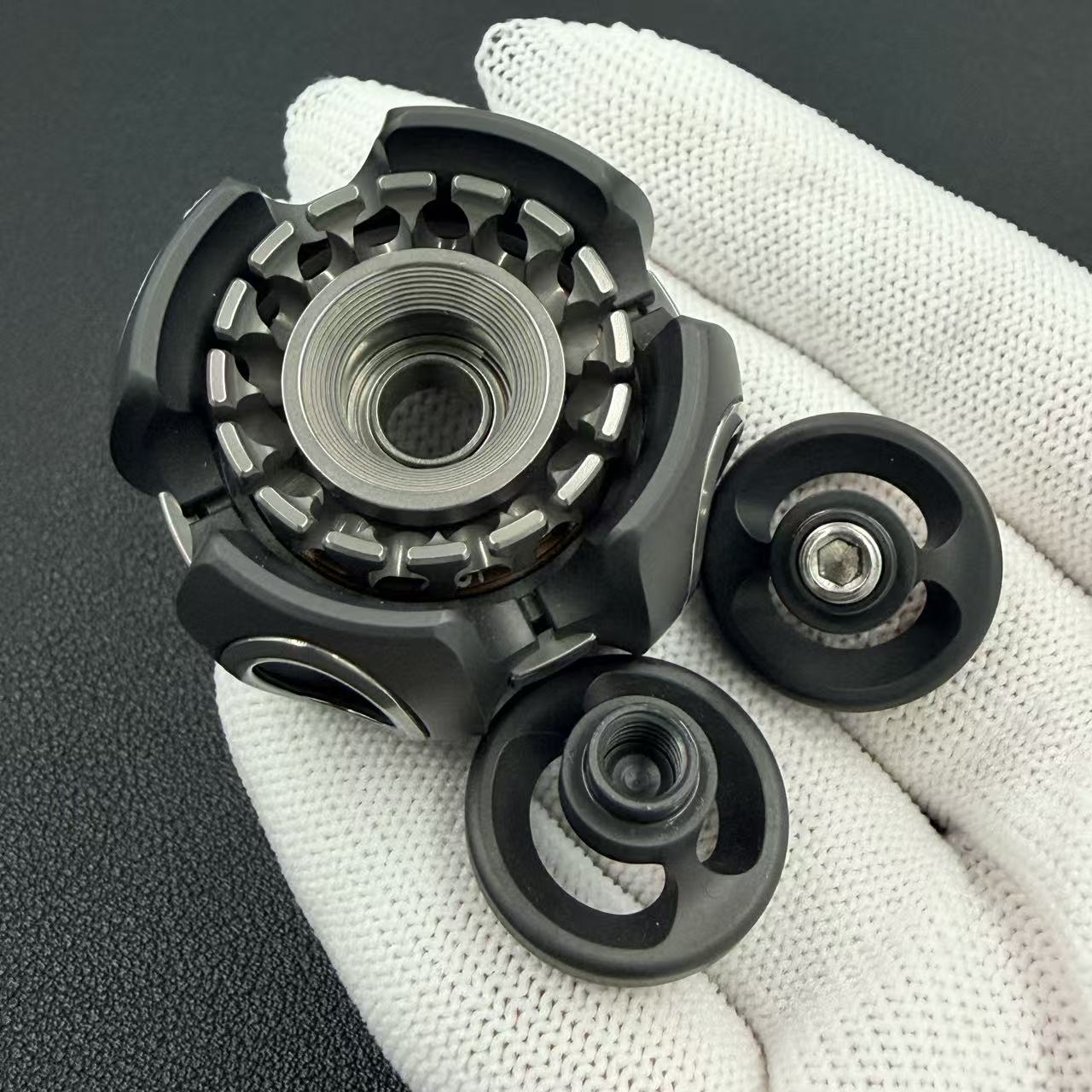 Noiz O Zirconium Limited Edition