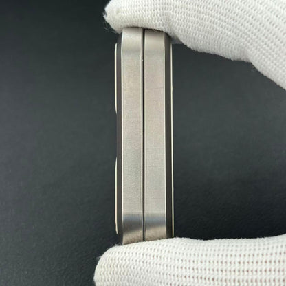 Pipa Plate Titanium