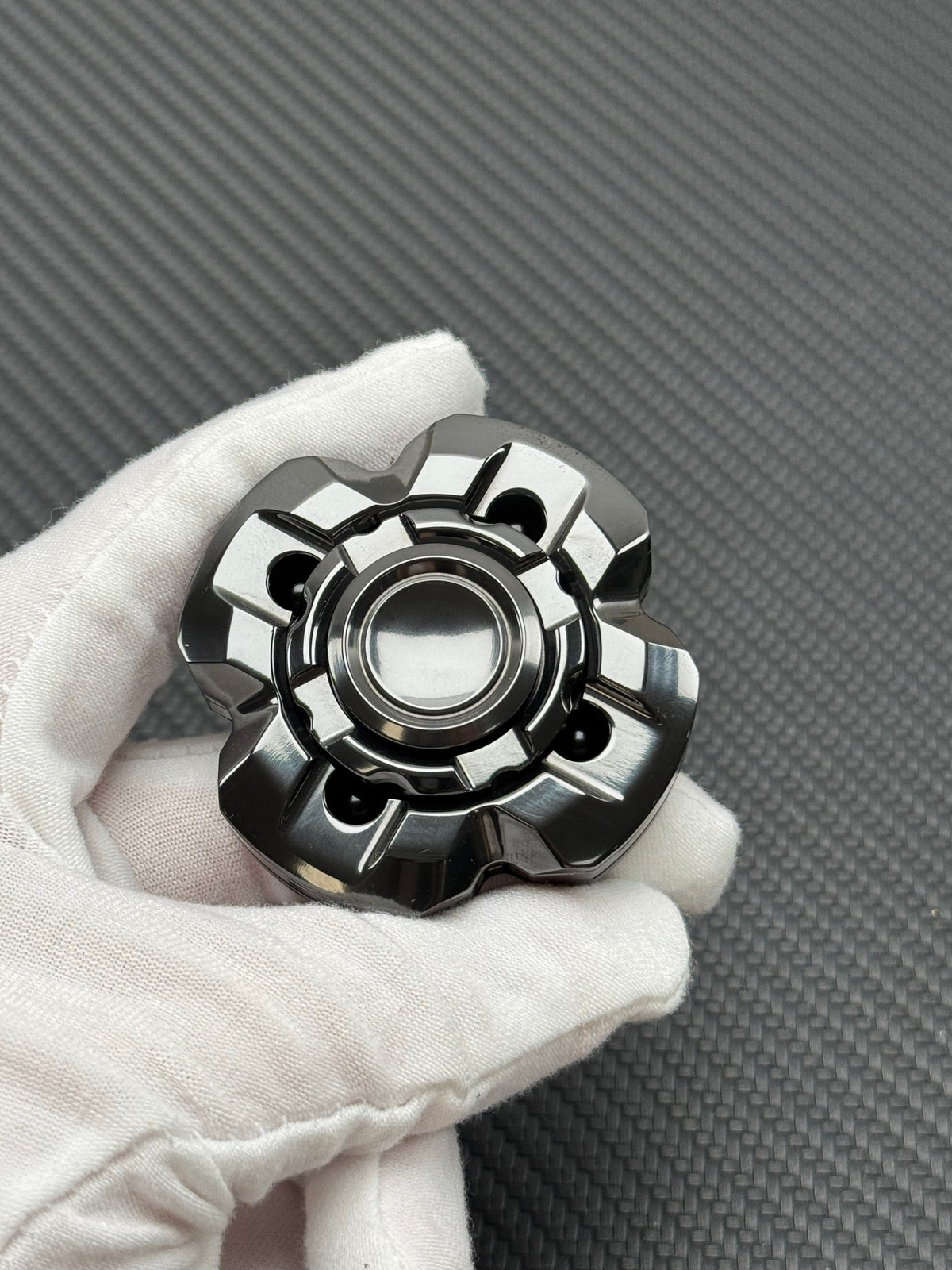 DISCUS Zirconium Polished