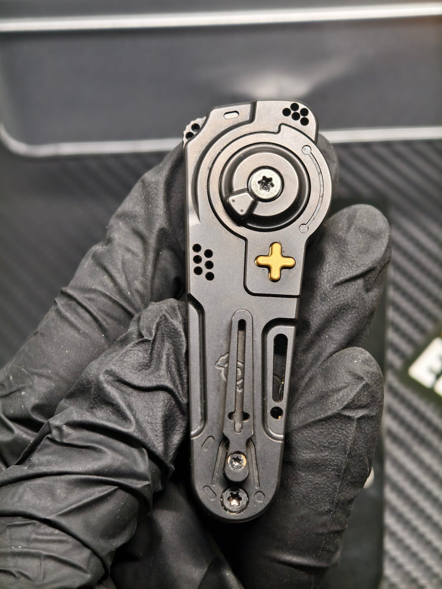 Dimension Slash Pry Bar Titanium