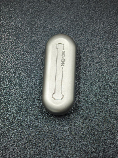 Floating Cloud Titanium