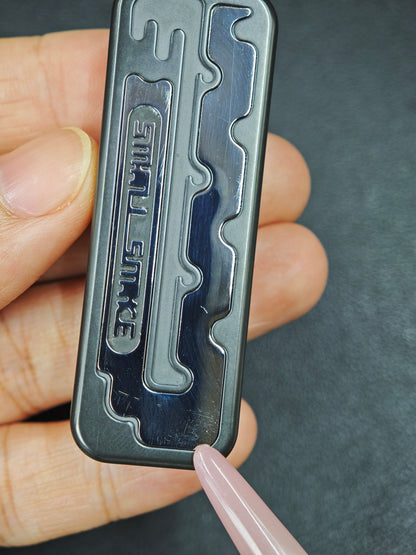 Snake Zirconium