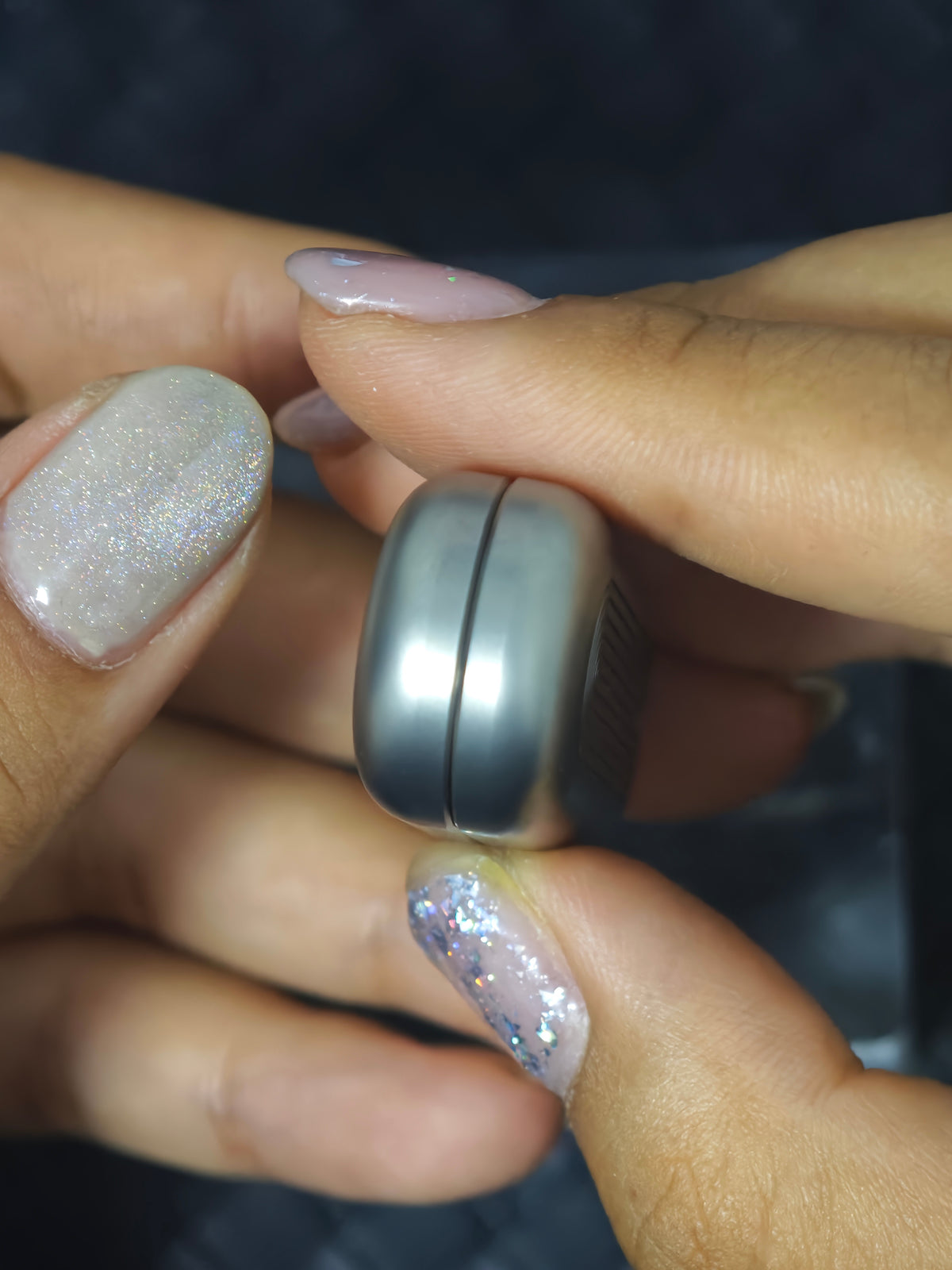 Floating Cloud Titanium