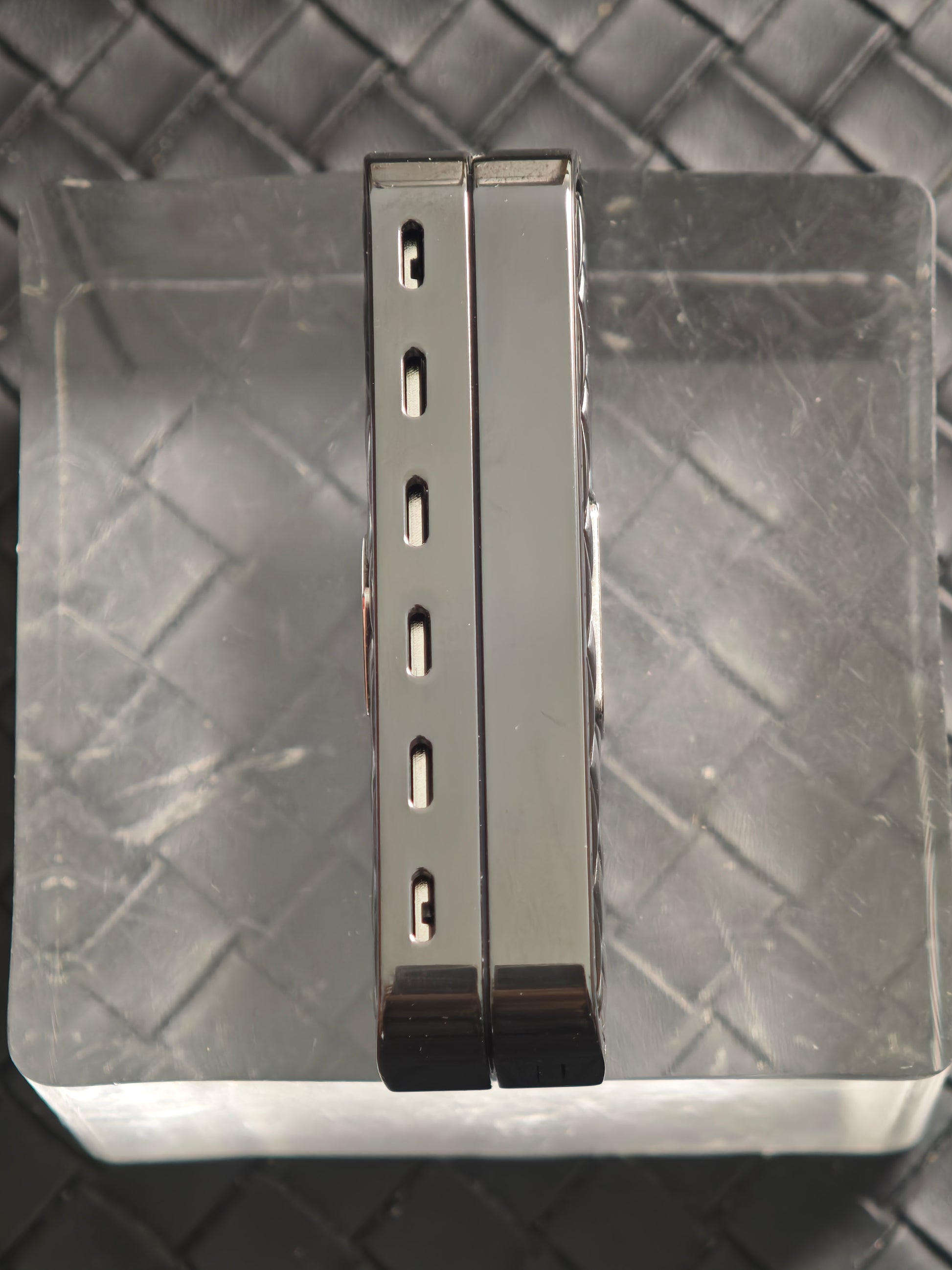 Feng Ling Zirconium Polished
