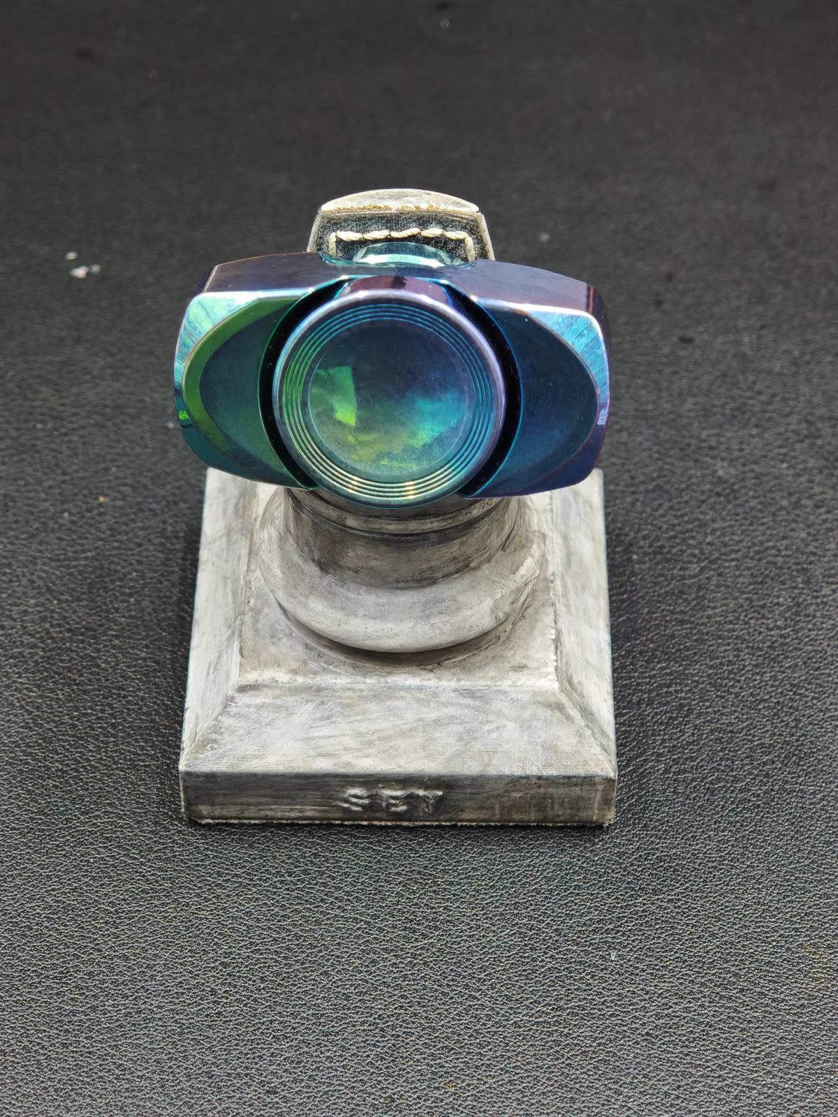 Qilin Crystallized Titanium