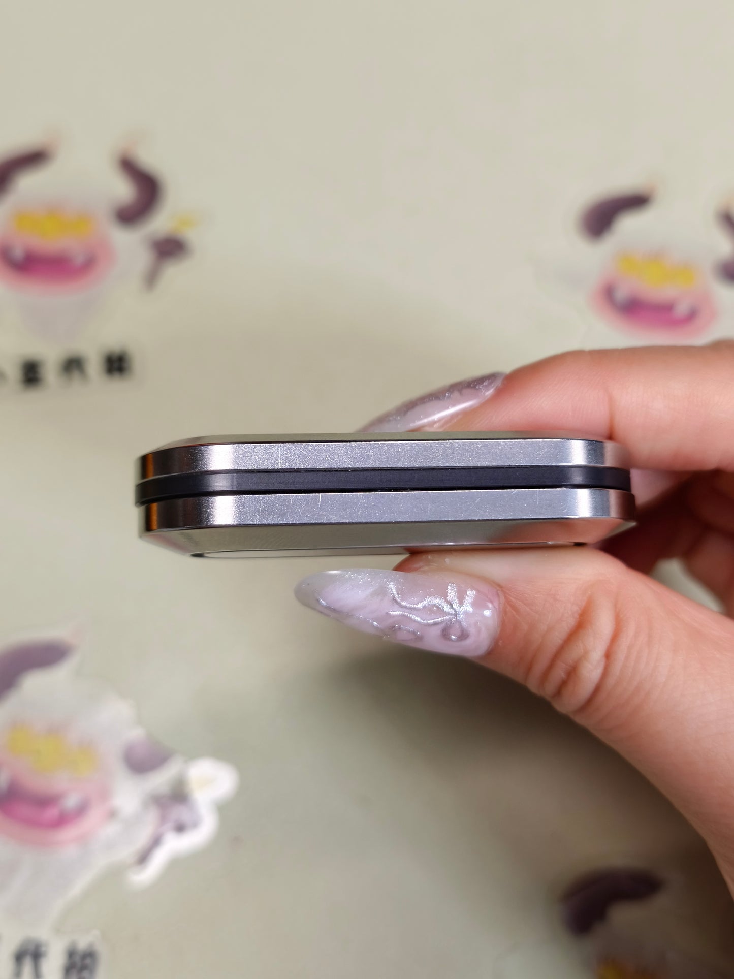 Coco Candy Titanium
