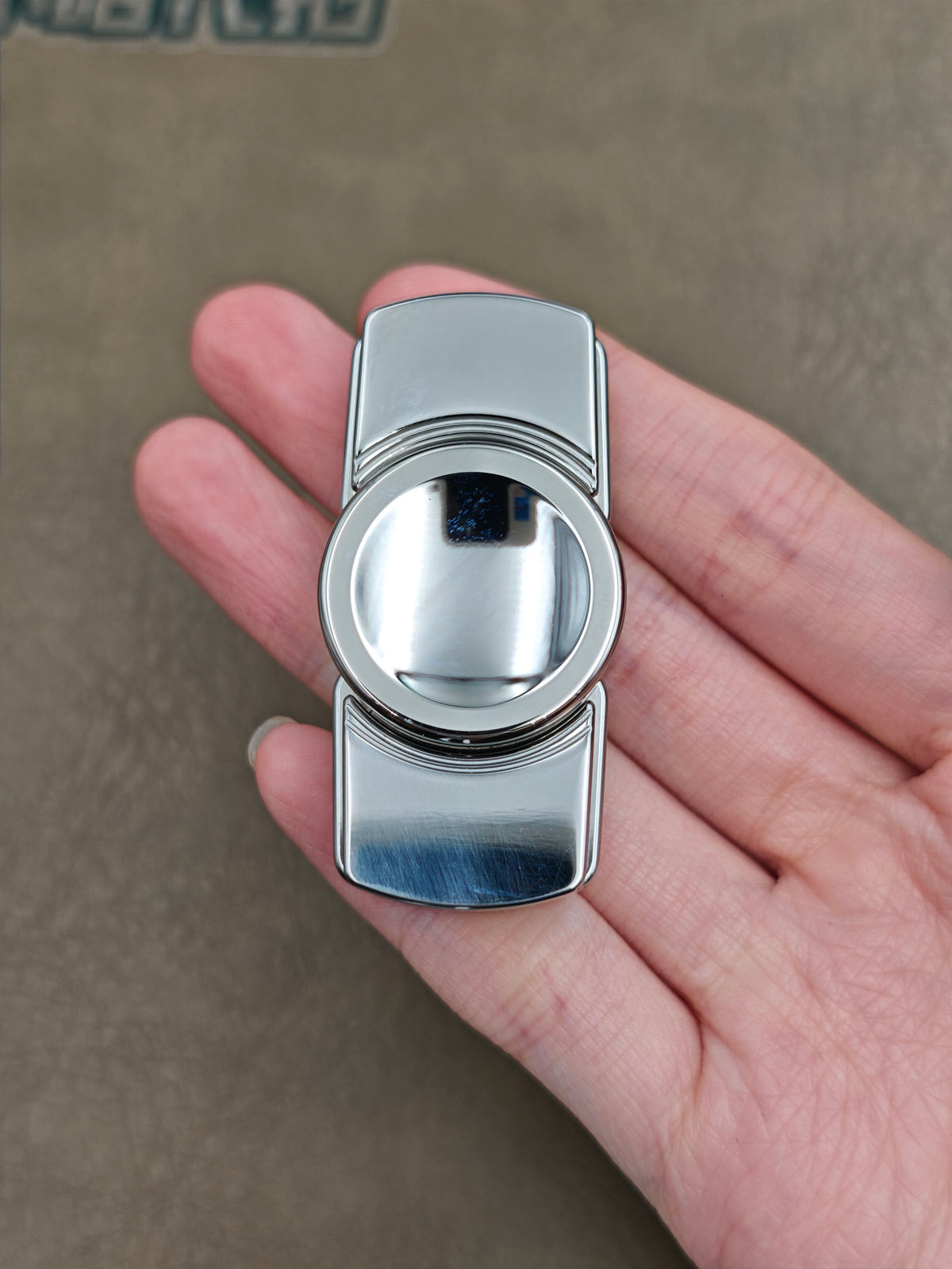 Moon M2 Stainless Steel Polished