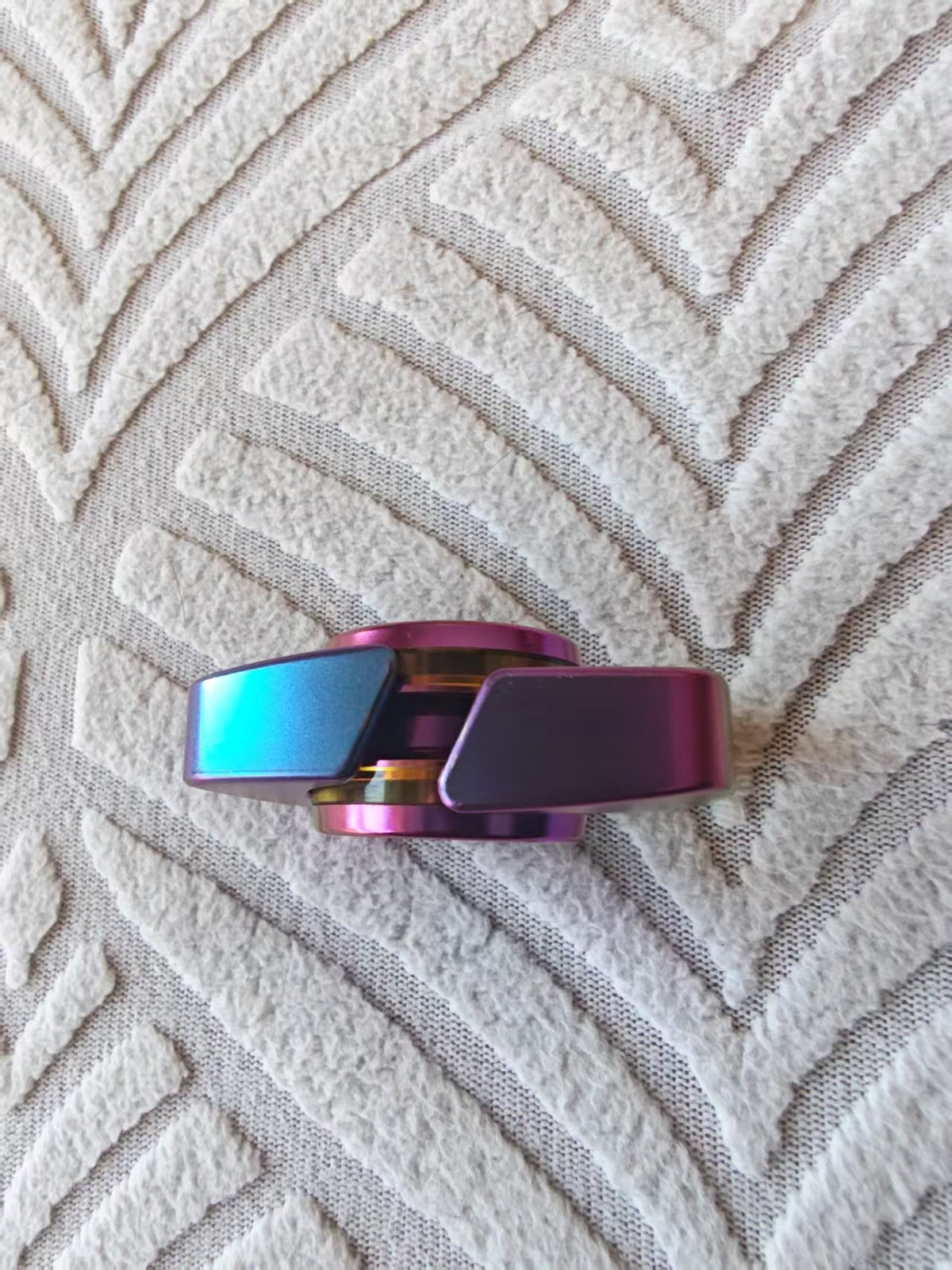 Premium Exquisite Cloud Zirconium Oil Slick