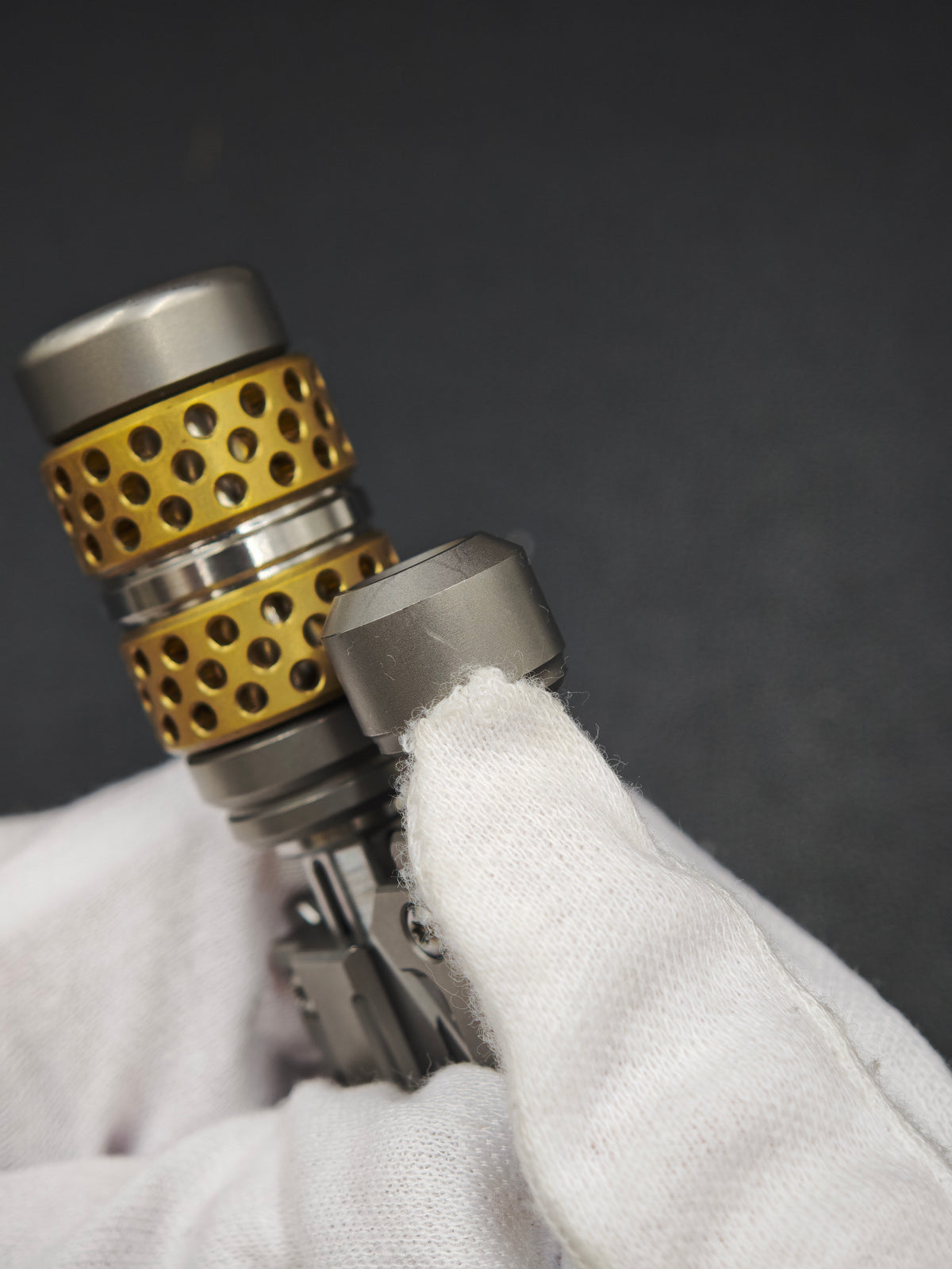 EDCELL Breaker Titanium