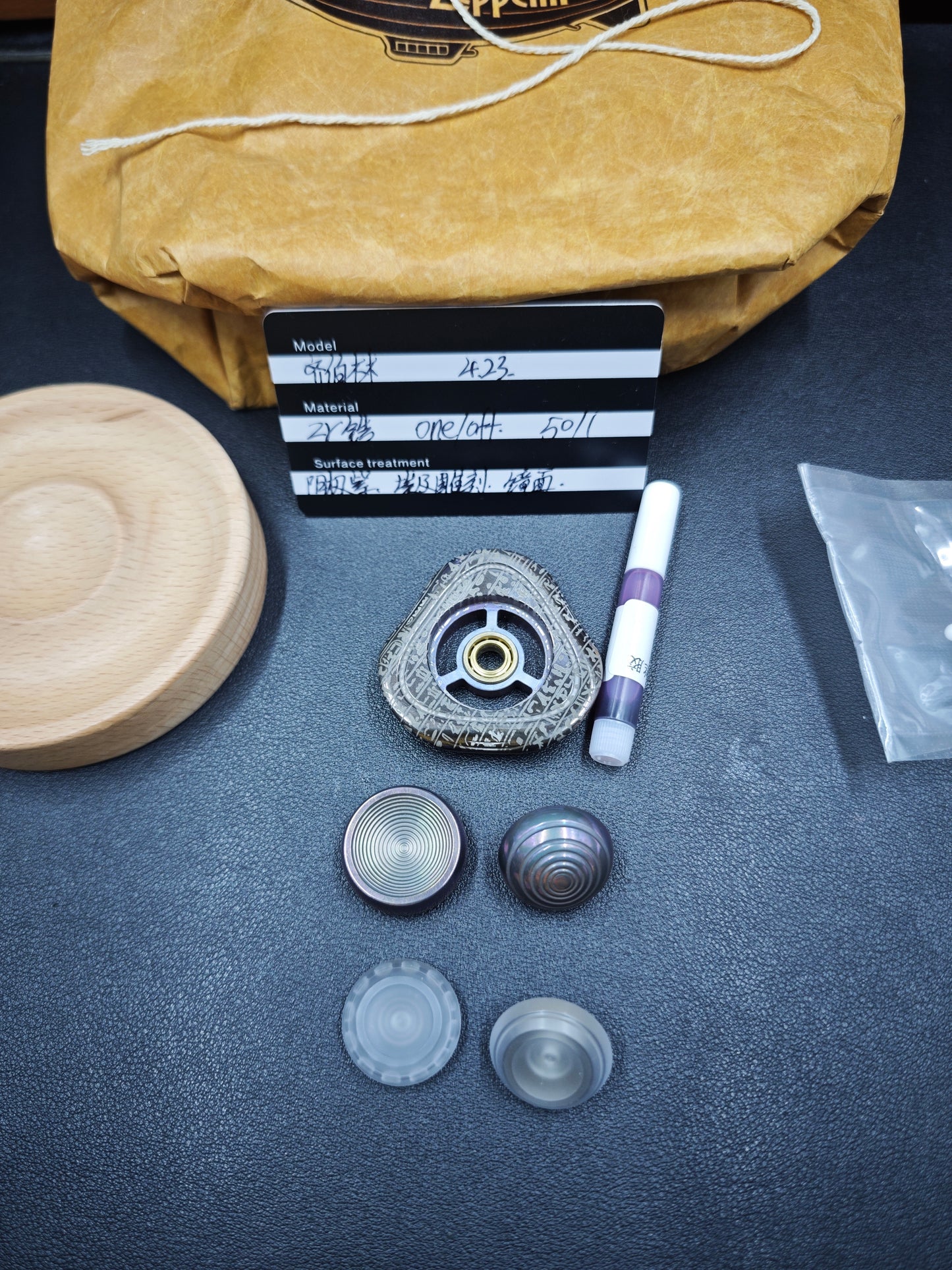 Zeppelin Zirconium PC
