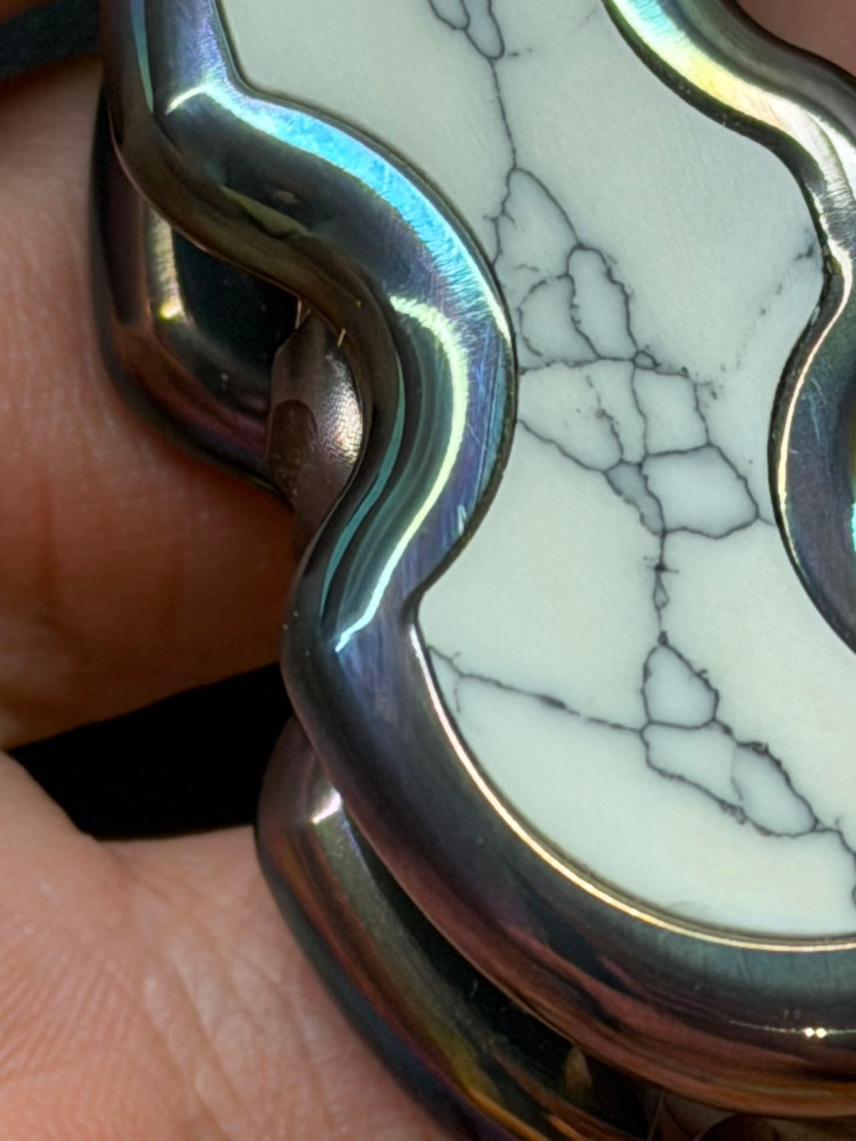 Gallop Zirconium Oil Slick