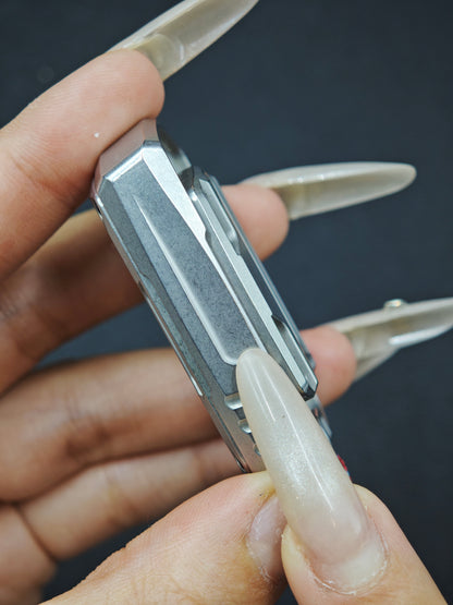 Thousand machines Stainless Steel