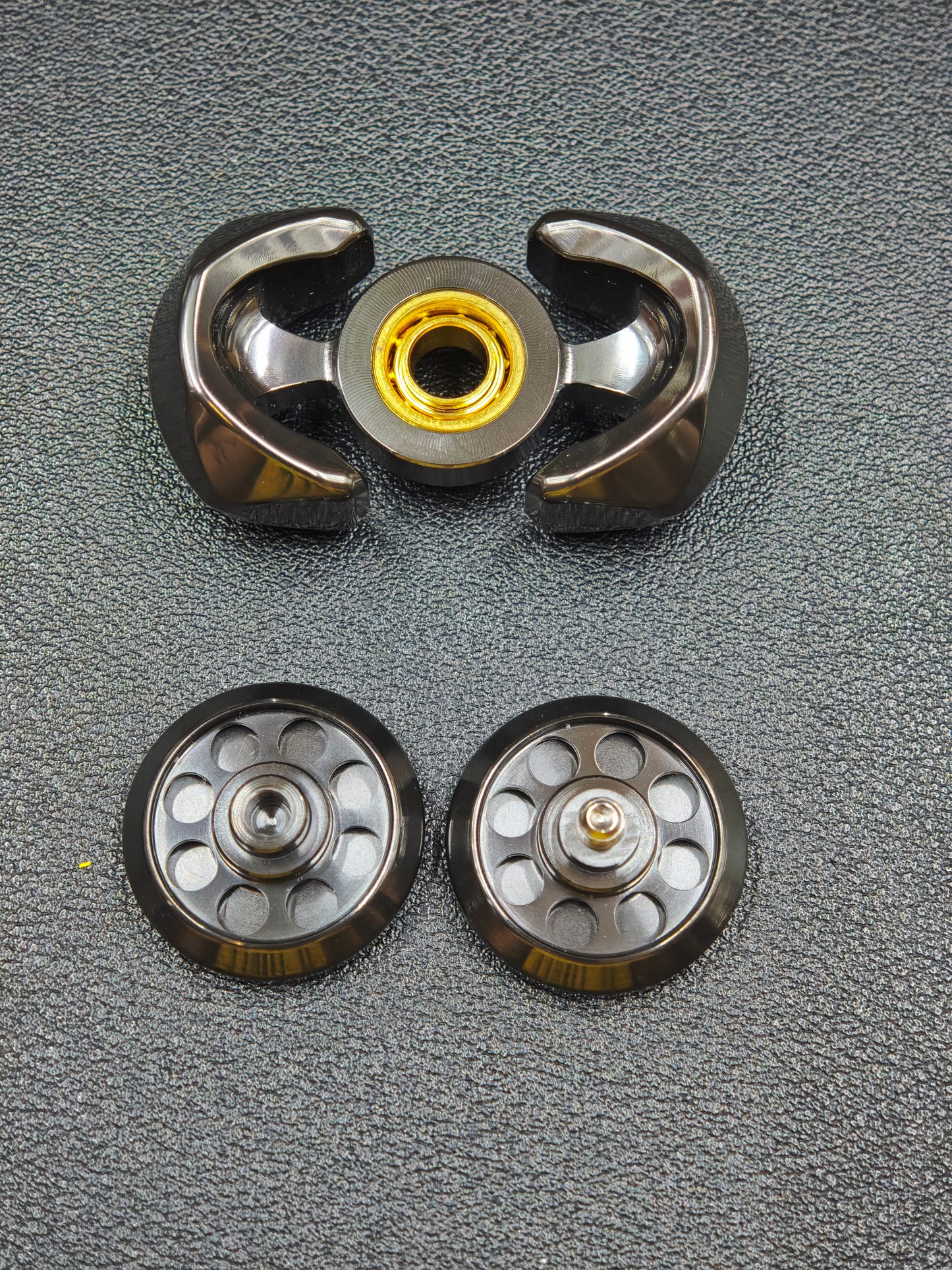 Libra Zirconium