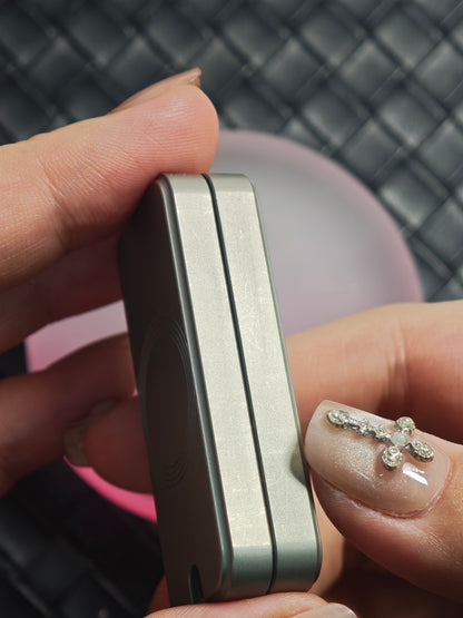 Sugar Cube Titanium
