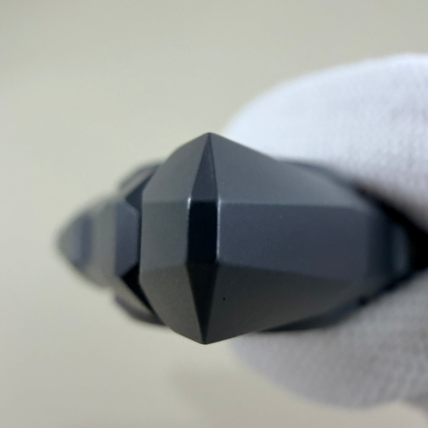 Tri Body Zirconium