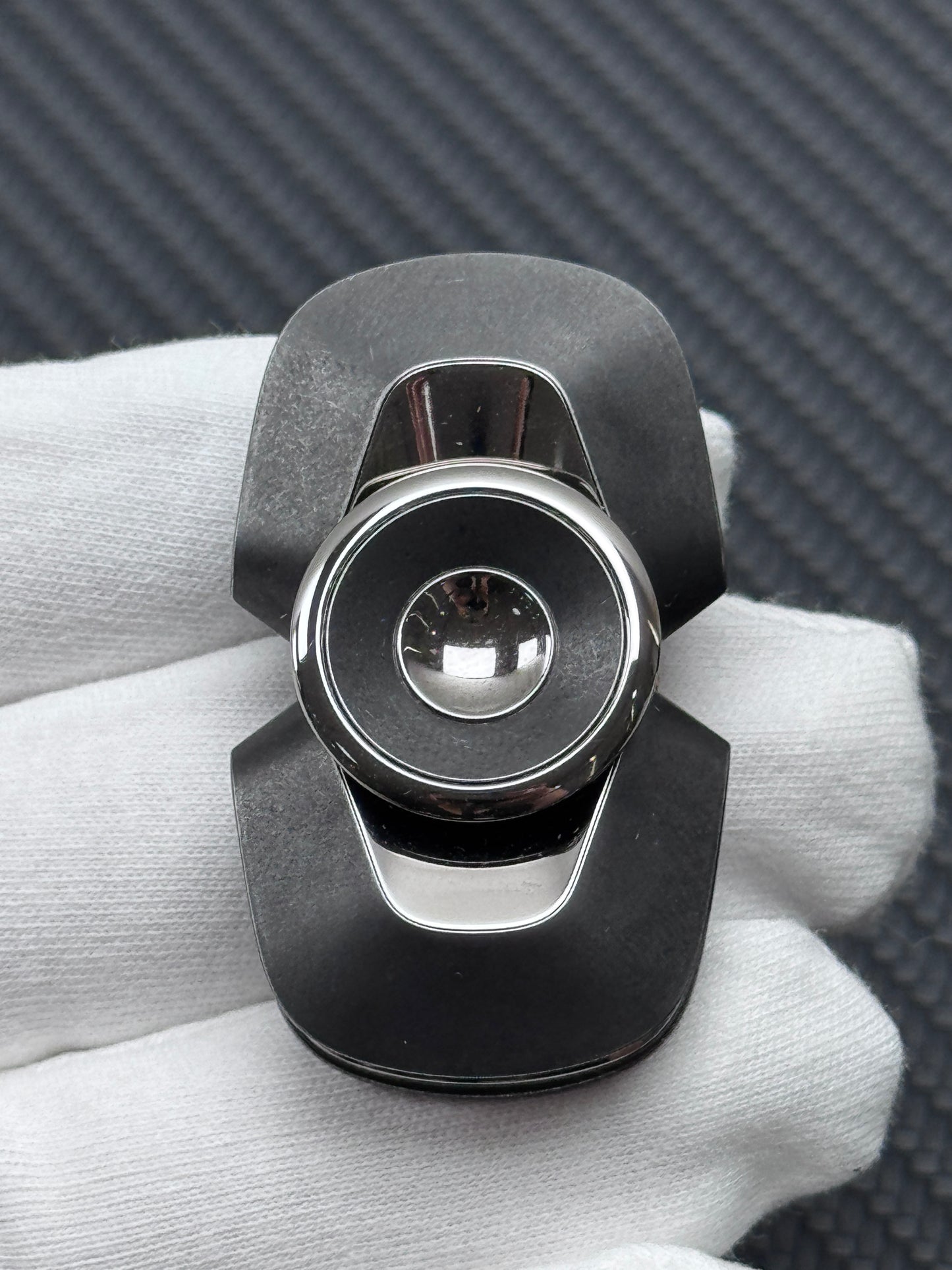 Lentic Stainless Steel