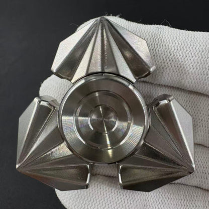 Tri Leaf Crossbone Titanium