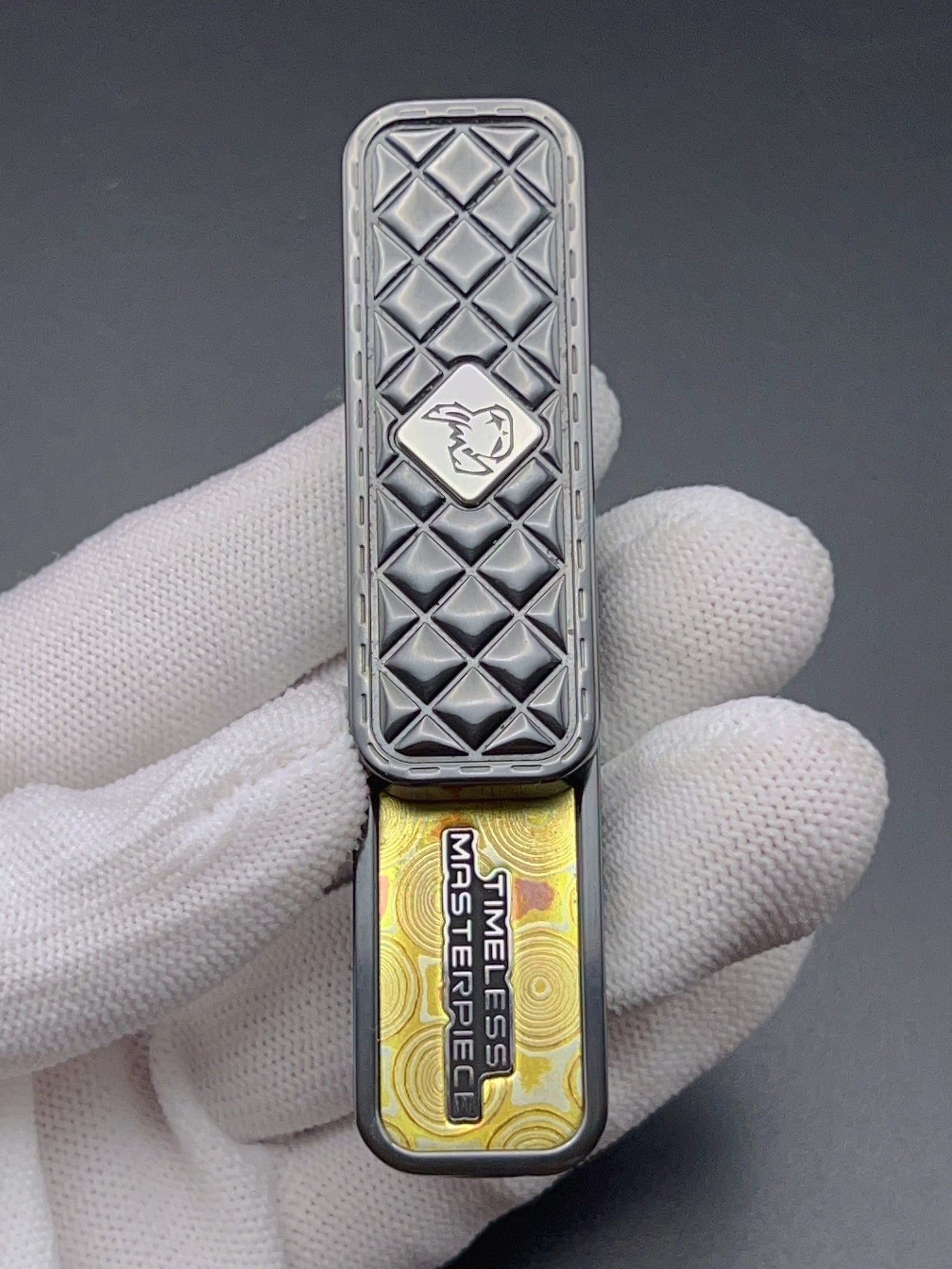 Feng Ling Zirconium