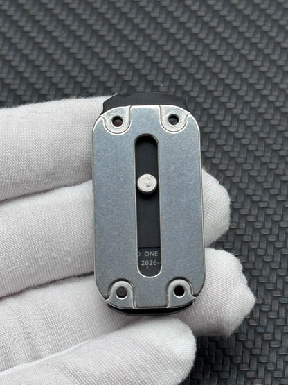 01EDC Dense Stainless Steel