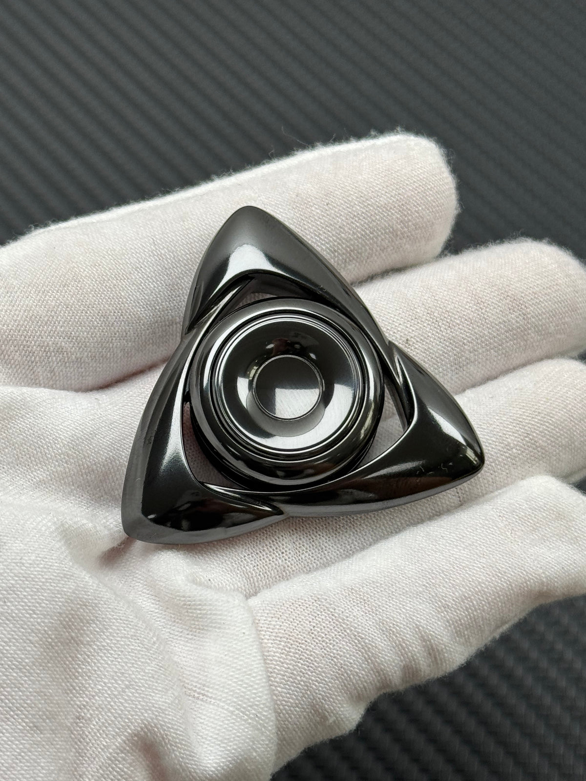 Wind Zirconium Polished