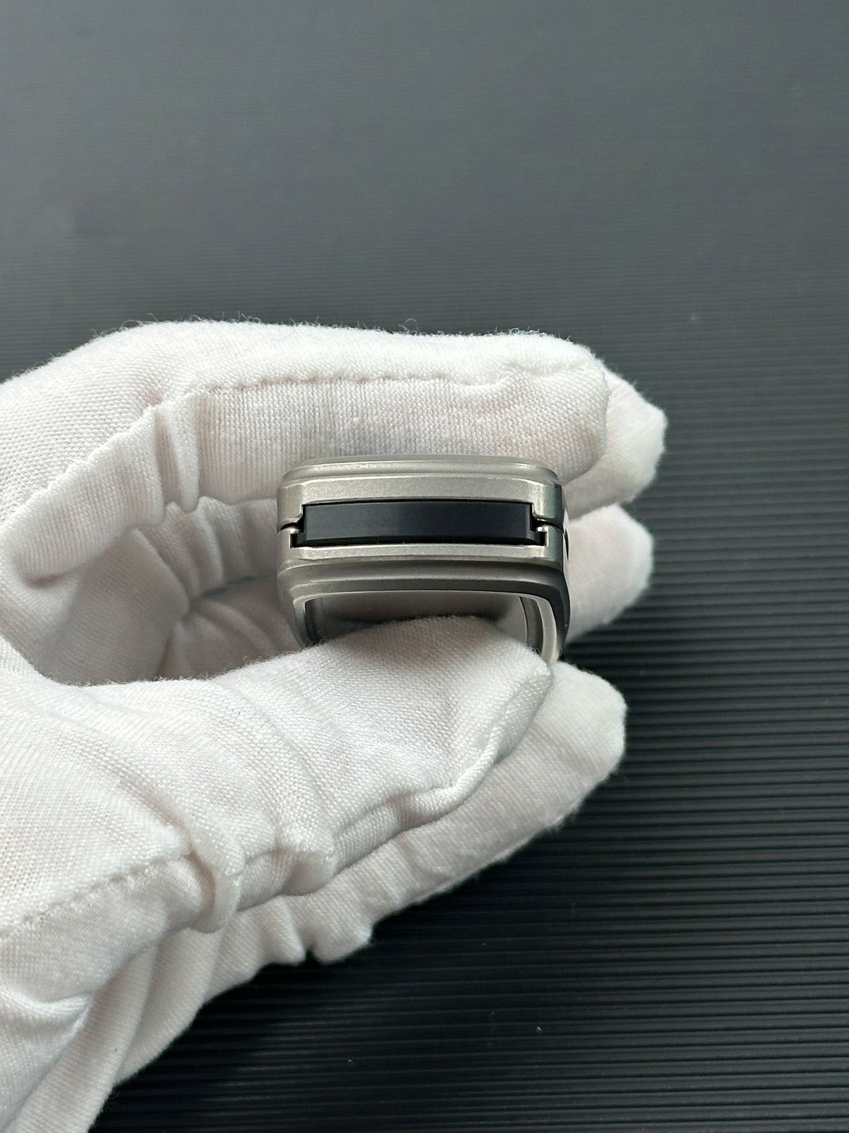 Wormhole Titanium