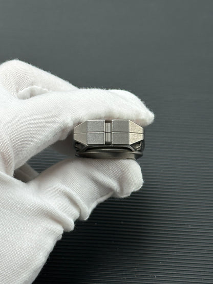 Ling Yin Titanium