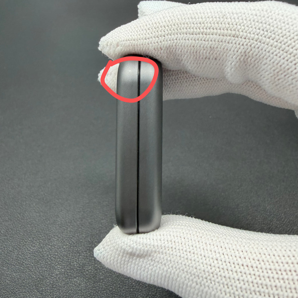 Floating Cloud Zirconium Brushed
