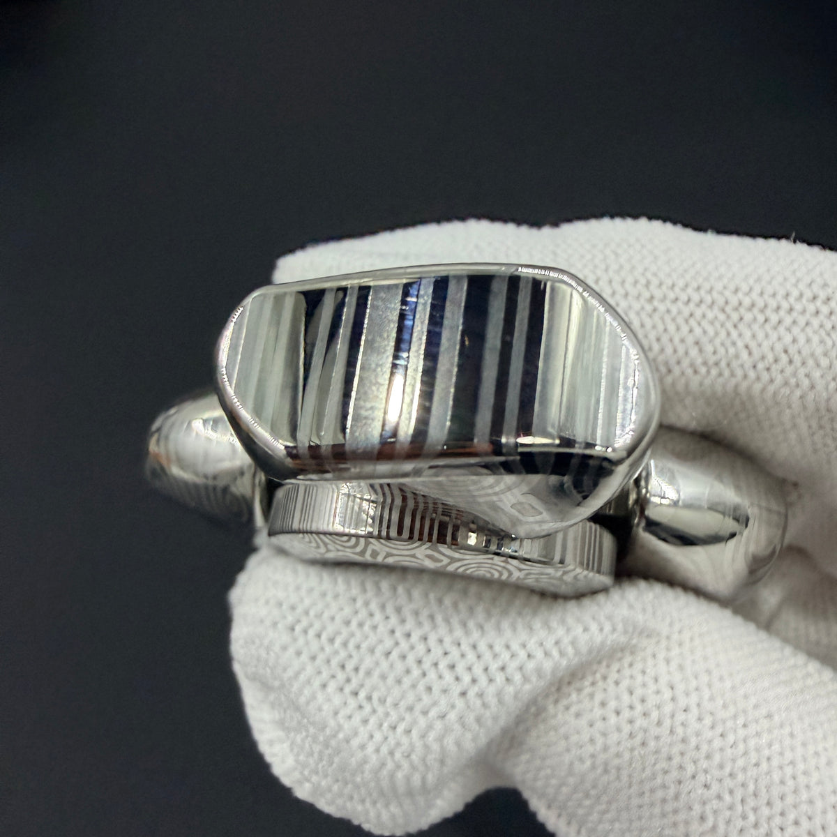 Zhen Stainless Steel