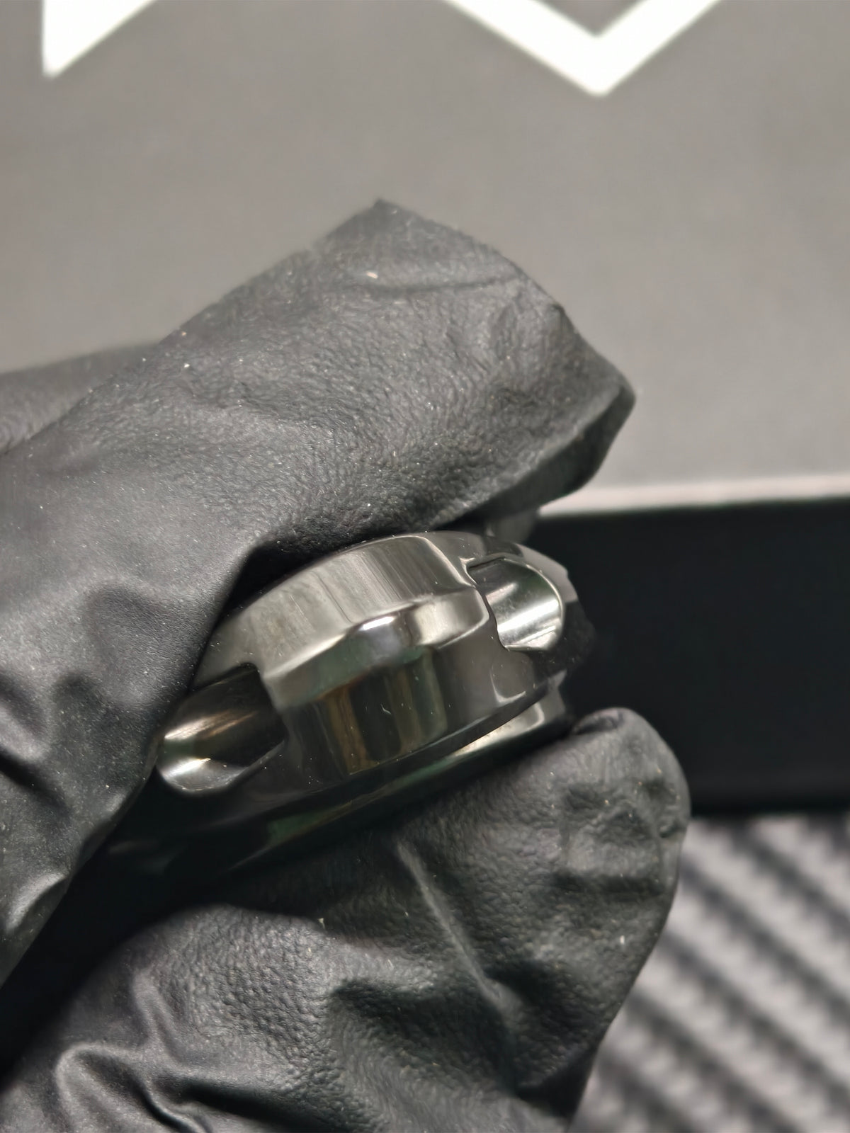 Pupil Zirconium Polished