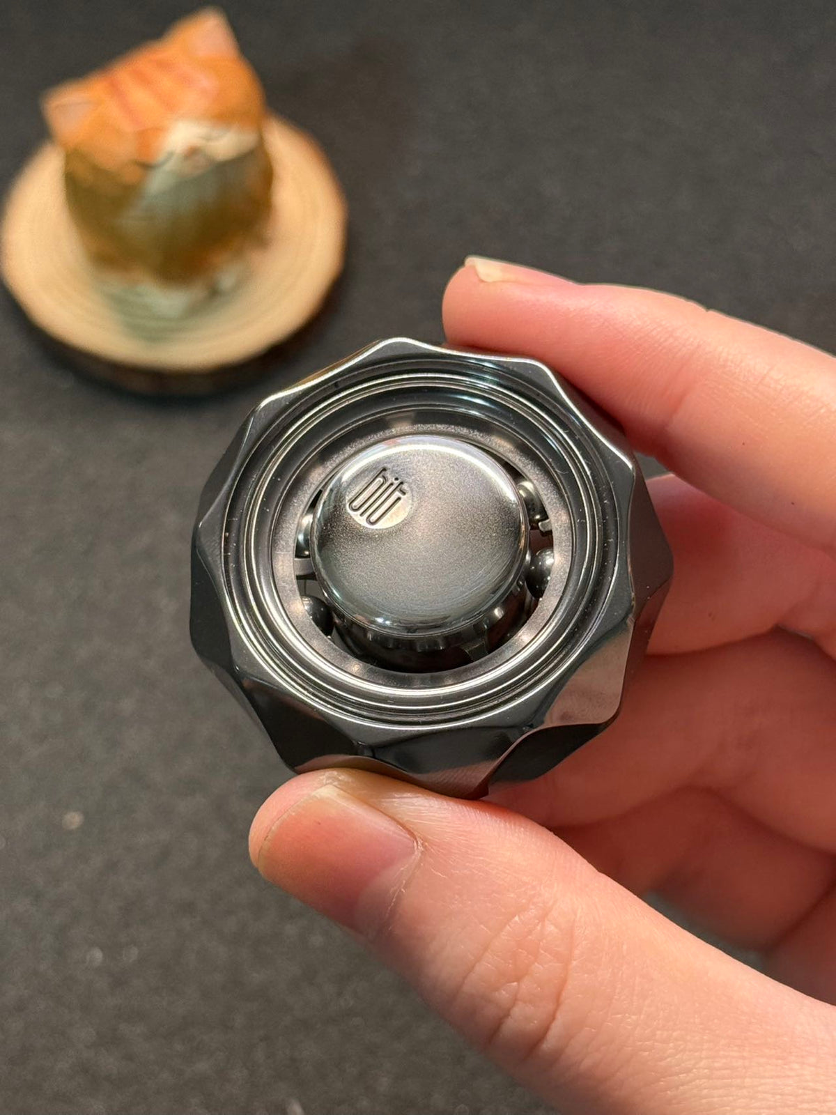 BIT 05 Zirconium