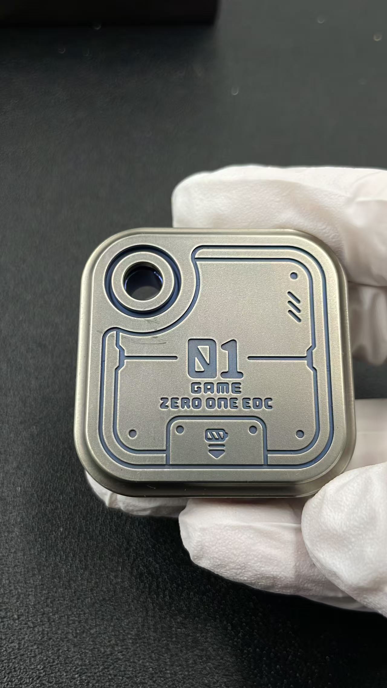 MAZE BLOCK Titanium