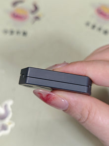 Plane Zirconium