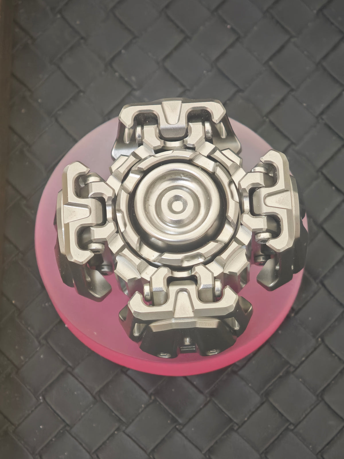 Ancient Iron Shell Opening Titanium